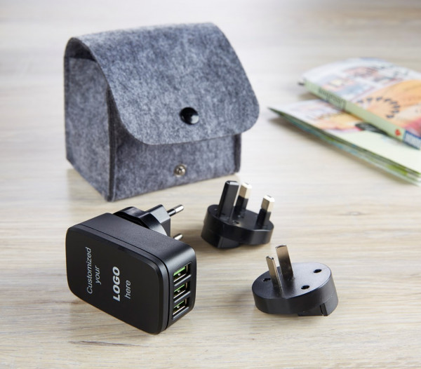Leuchtlogo-Reiseadapter mit Aufsätzen und Zubehörtasche aus Filz
