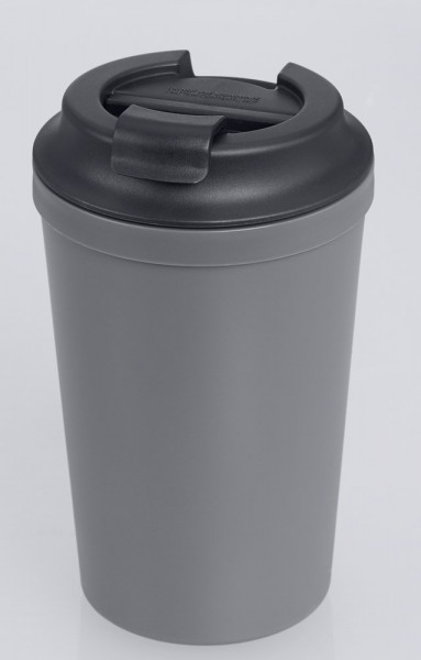 STEADY! – DER kippsichere Becher, der nicht umfällt!