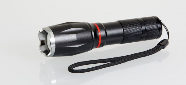 Multifunktions Taschenlampe mit Zoom-Funktion und Trageschlaufe
